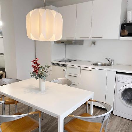Апартаменти Renovated City Center Apt End Of Sept 23 Любляна Екстер'єр фото