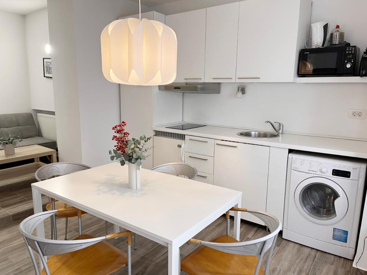 Апартаменти Renovated City Center Apt End Of Sept 23 Любляна Екстер'єр фото